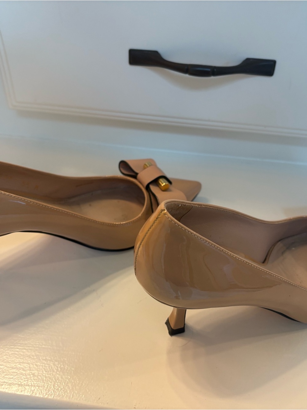Stuart Weitzman Patent Nude Bow Pointed-Toe Pumps - Picture 5 of 5